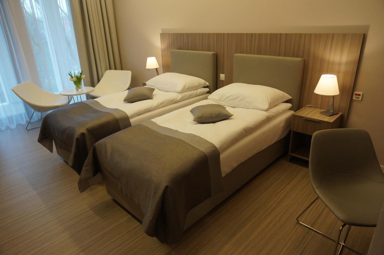 Mieszko II Hotel คาเมียน โปมอร์สกี ภายนอก รูปภาพ